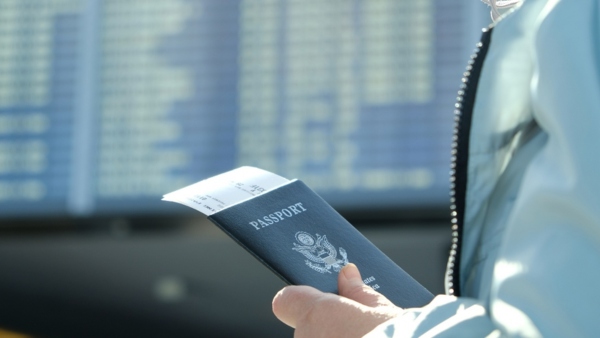 A passport India valid for at least 6 months from the expected date of entry