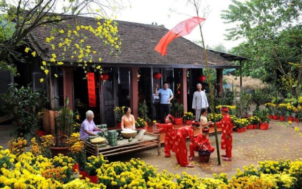 Tết Nguyên Đán a joyful time of family, luck, and new beginnings that fills Vietnam with color and hope