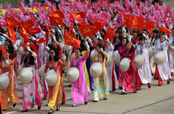 International Workers’ Day honoring Vietnam’s workforce with joy, rest, and nationwide celebrations