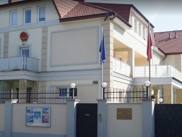 Lithuanian residents can submit their visa applications at the Vietnamese Embassy in Poland
